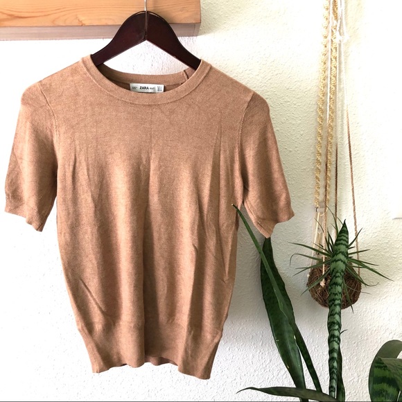 Zara Tops - Zara caramel colored knit top